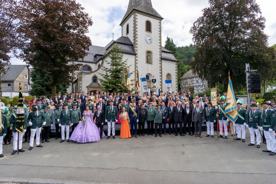 stadtschützenfest schmallenberg 2024 in bödefeld