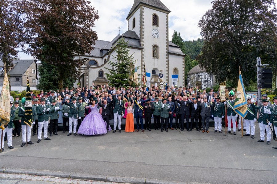 stadtschützenfest schmallenberg 2024 in bödefeld