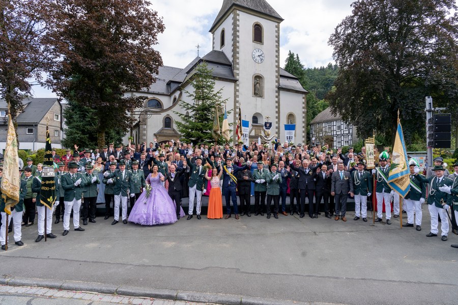 stadtschützenfest schmallenberg 2024 in bödefeld
