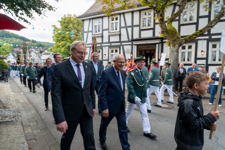 stadtschützenfest schmallenberg 2024 in bödefeld