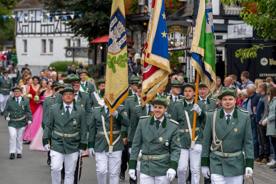 stadtschützenfest schmallenberg 2024 in bödefeld