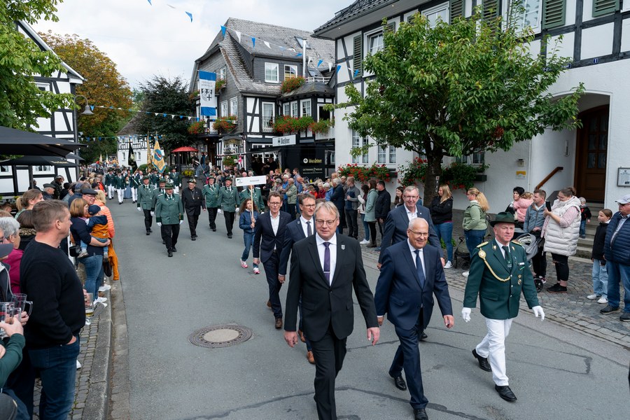 stadtschützenfest schmallenberg 2024 in bödefeld
