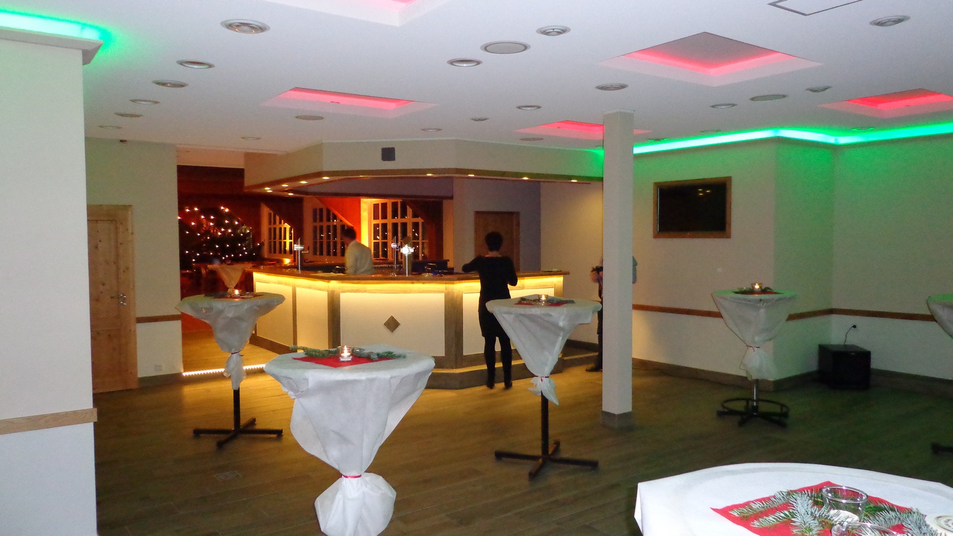 2012 theke neu1