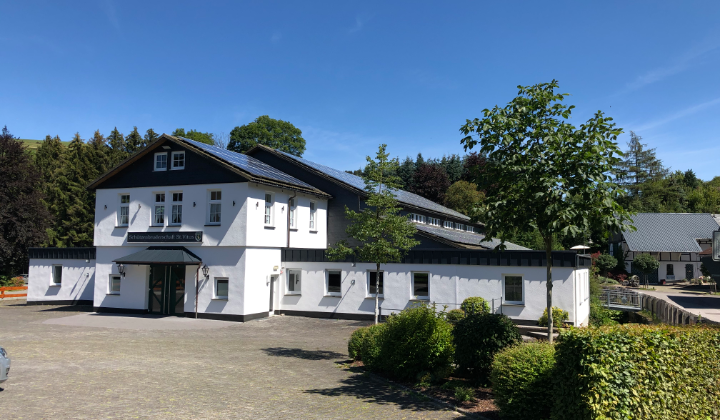Halle Spendeort